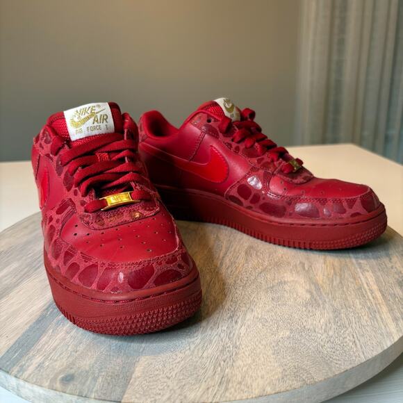 Nike Air Force 1 AF1 Valentine's Day Limited Edition Red Sneakers US Size 8 - Picture 1 of 10